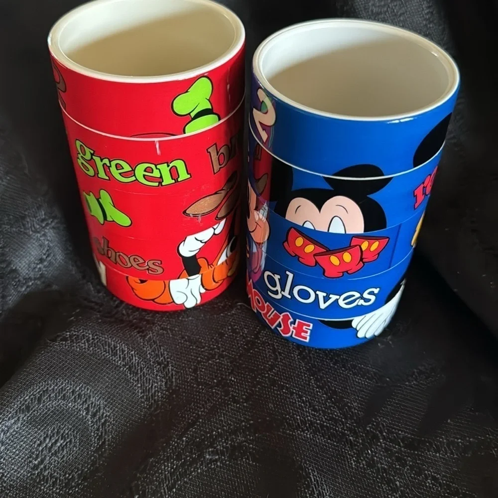 Vintage Disneys MICKEY & GOOFY puzzle cups set of 2